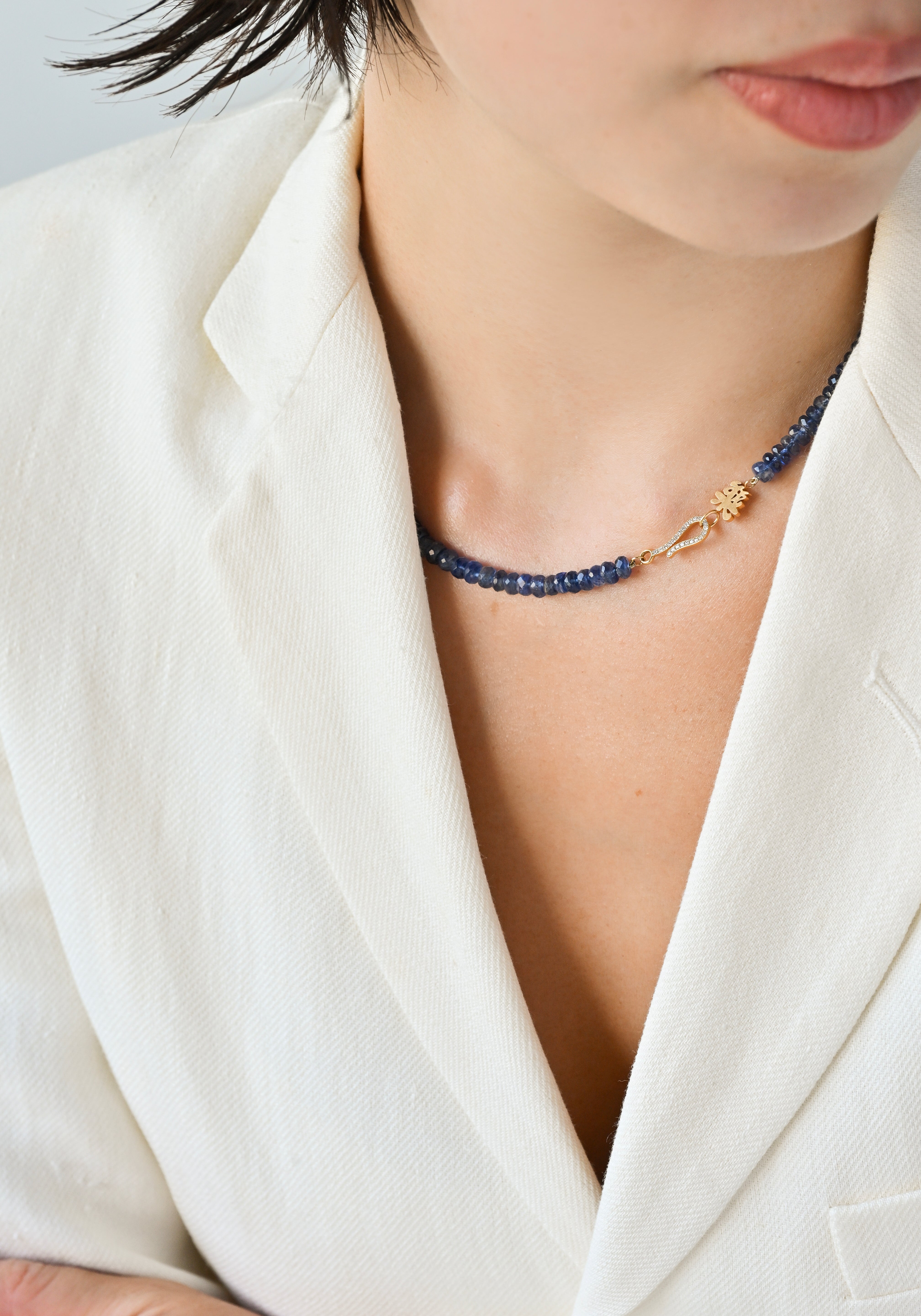 Joy 樂 Hooked Kyanite Beaded Necklace