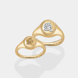Love 愛 Signet Ring (Petite)